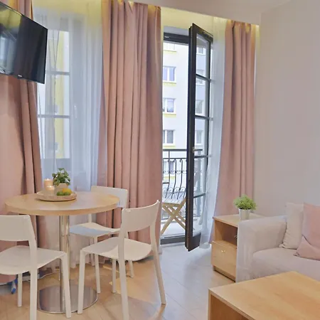 Sunset - Kwartal Rozy Wiatrow - Garaz - Przy Parku Zdrojowym *