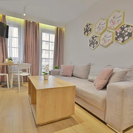 Sunset - Kwartal Rozy Wiatrow - Garaz - Przy Parku Zdrojowym *